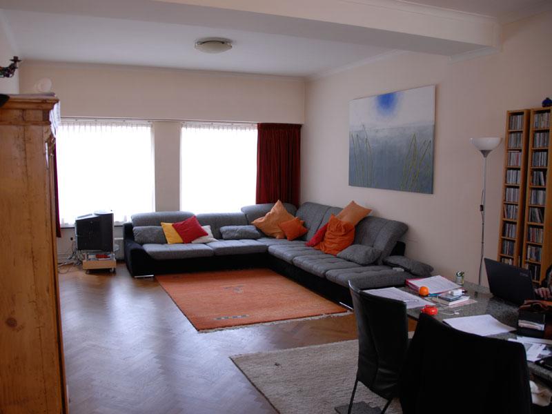 Interieur woonkamer Voor