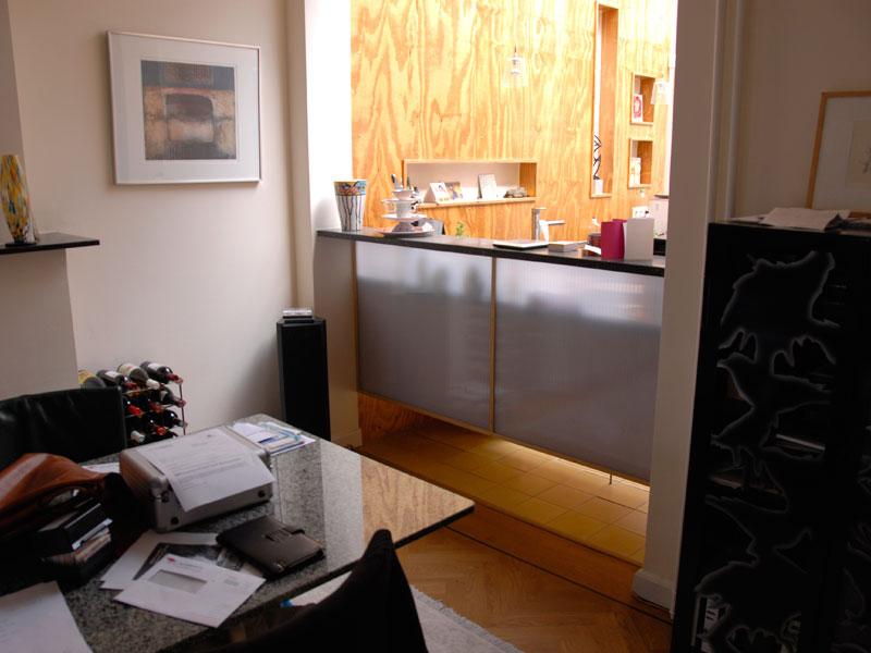 Interieur woonkamer Voor